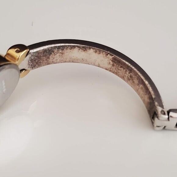 Armitron Now Watch Womens Diamond 17mm Case Quartz Analog Silver &‎ Gold Tone - Picture 6 of 10